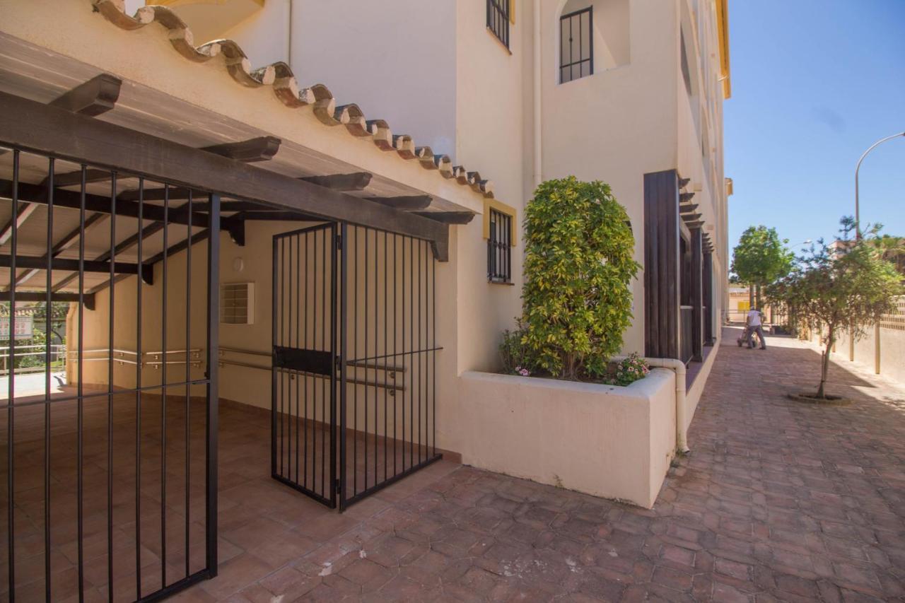 Imperial Puerto 2 3E By Ivi Real Estate Apartment Torremolinos Bagian luar foto